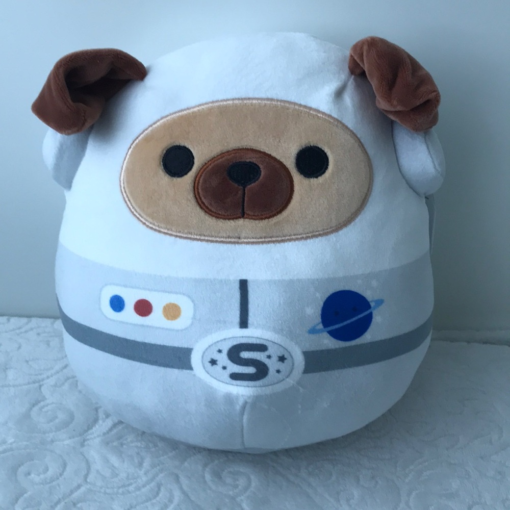 Squishmallow Daryl 8 inch